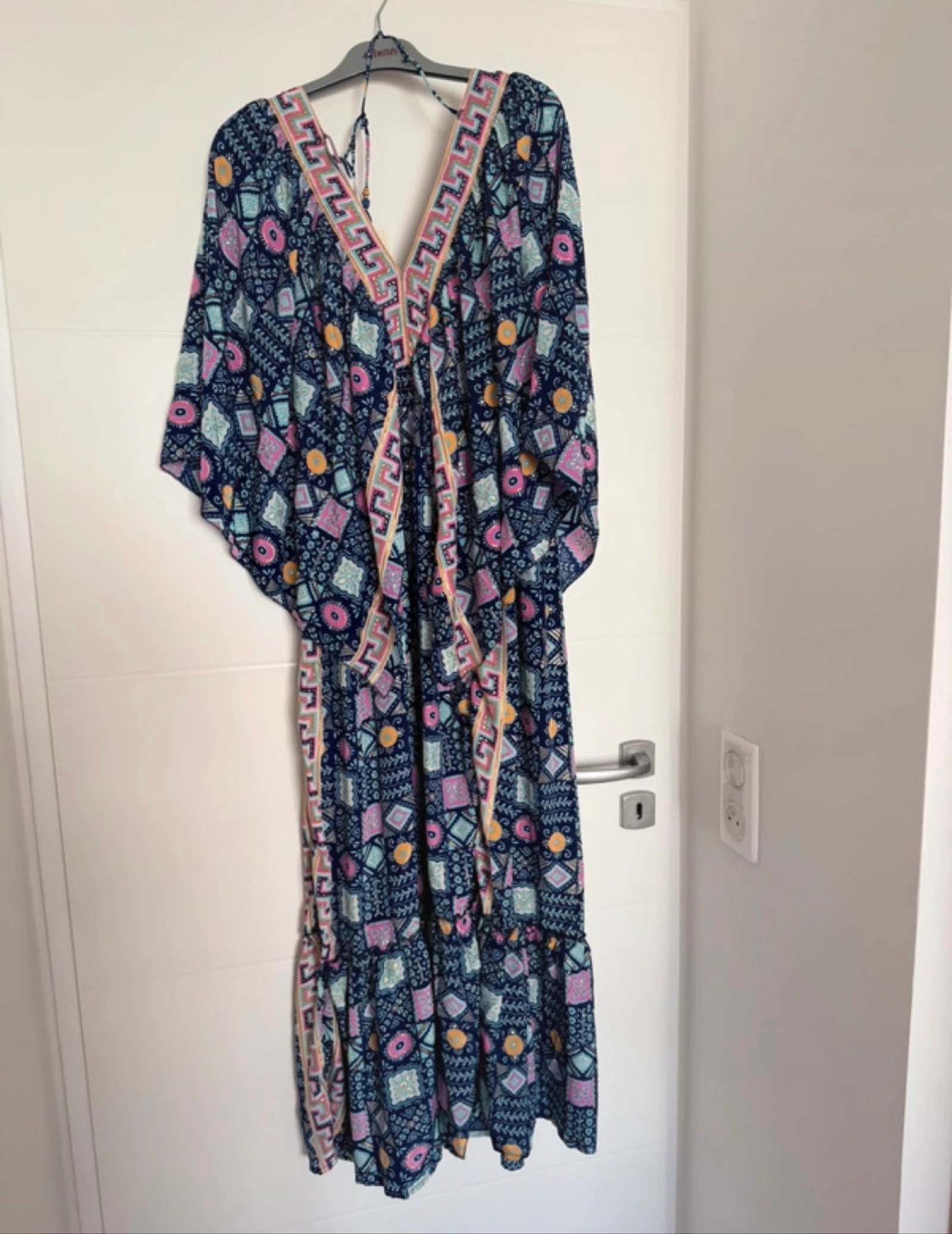 Neuf | robe bohème carré bleu rose volant légère été magnifique | taille unique élastique – photo 4